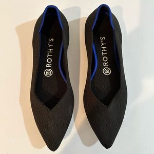 Rothy’s The Point Flats in Black Size 8